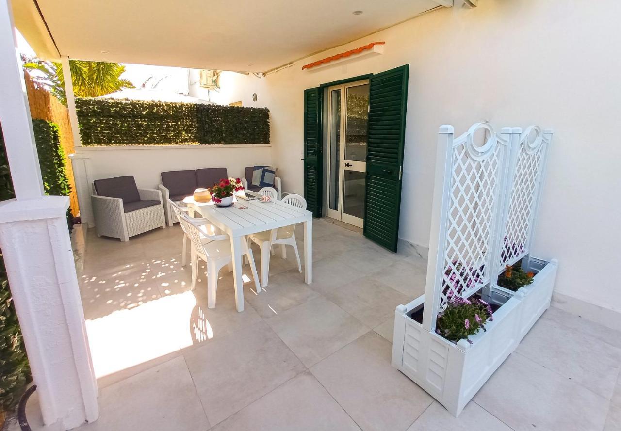 Villa Latino Βιέστε Εξωτερικό φωτογραφία